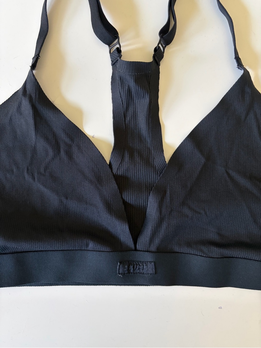 SKIMS Racerback Bralette, Black, Small - Picture 2 of 4